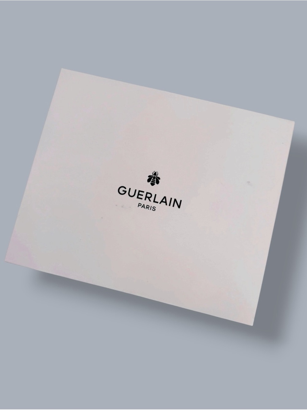 Guerlain Abeille Royale Full Size Youth Watery Oil 30ml and samples with pouch